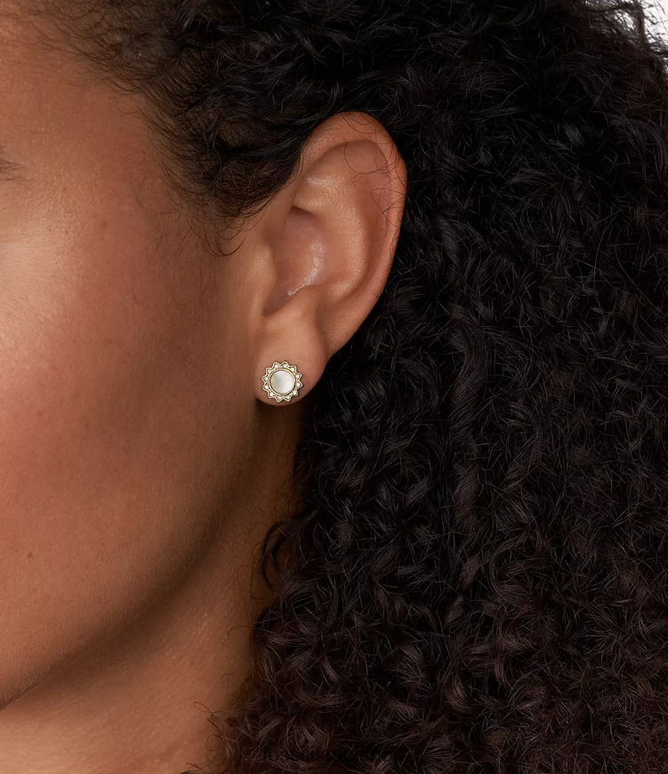 Fossil נשים val אתה עגילי נירוסטה השמש שלי L8J0B61070 תכשיט אם הפנינה